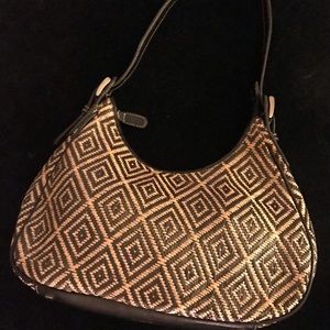 Stone Mountain Black and Wicker Purse